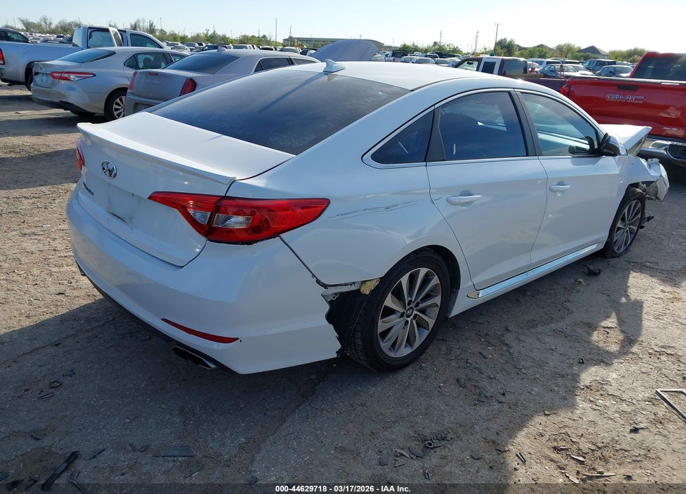 2016 HYUNDAI SONATA SPORT VIN: 5NPE34AF7GH420603