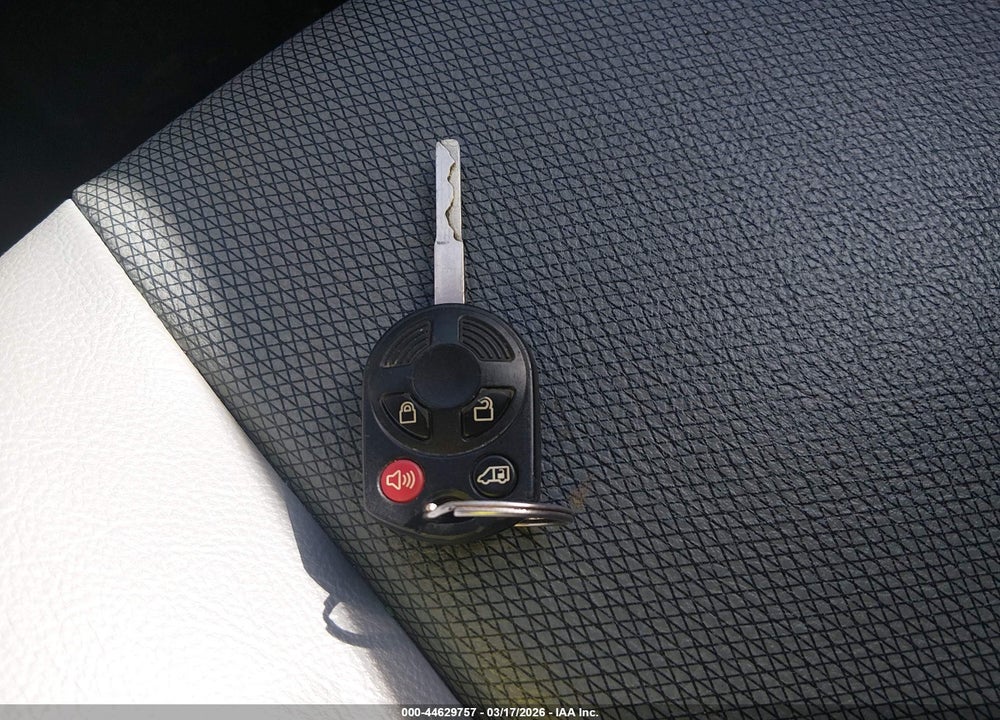 2015 FORD TRANSIT CONNECT XL VIN: NM0GS9E72F1206584
