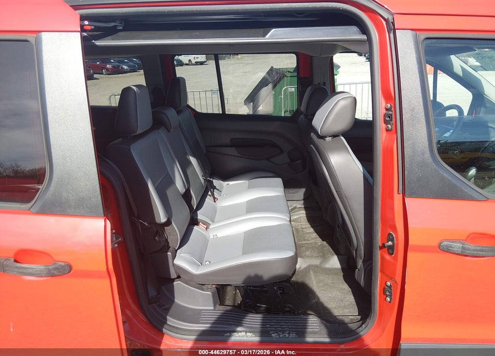 2015 FORD TRANSIT CONNECT XL VIN: NM0GS9E72F1206584
