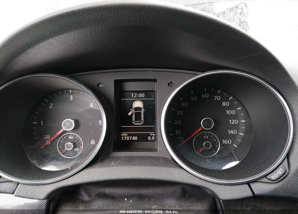 2011 VOLKSWAGEN JETTA SPORTWAGEN 2.0L TDI VIN: 3VWML7AJ5BM601930