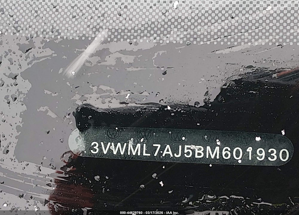 2011 VOLKSWAGEN JETTA SPORTWAGEN 2.0L TDI VIN: 3VWML7AJ5BM601930