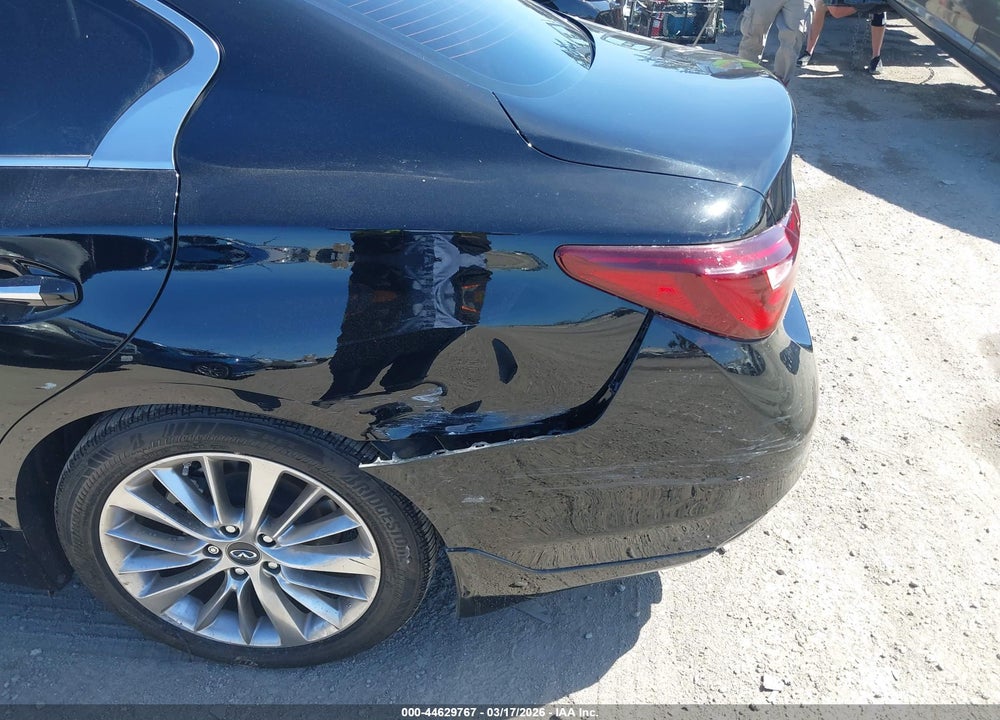 2019 INFINITI Q50 3.0T LUXE VIN: JN1EV7AP6KM513201