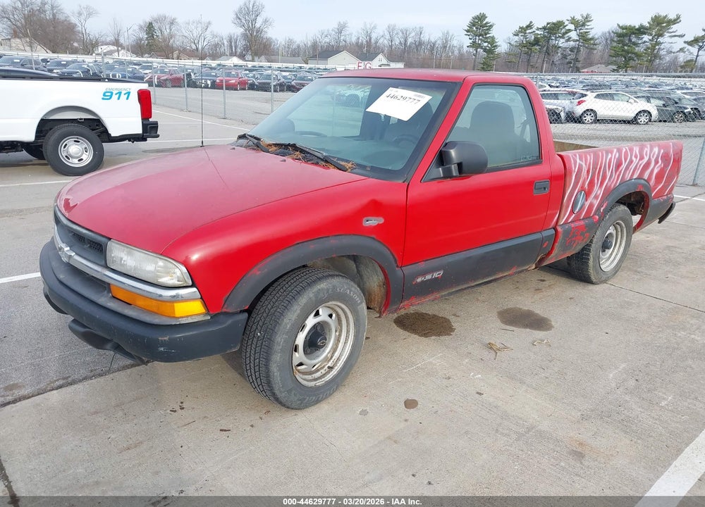 2000 CHEVROLET S-10 VIN: 1GCCS1444YK119826
