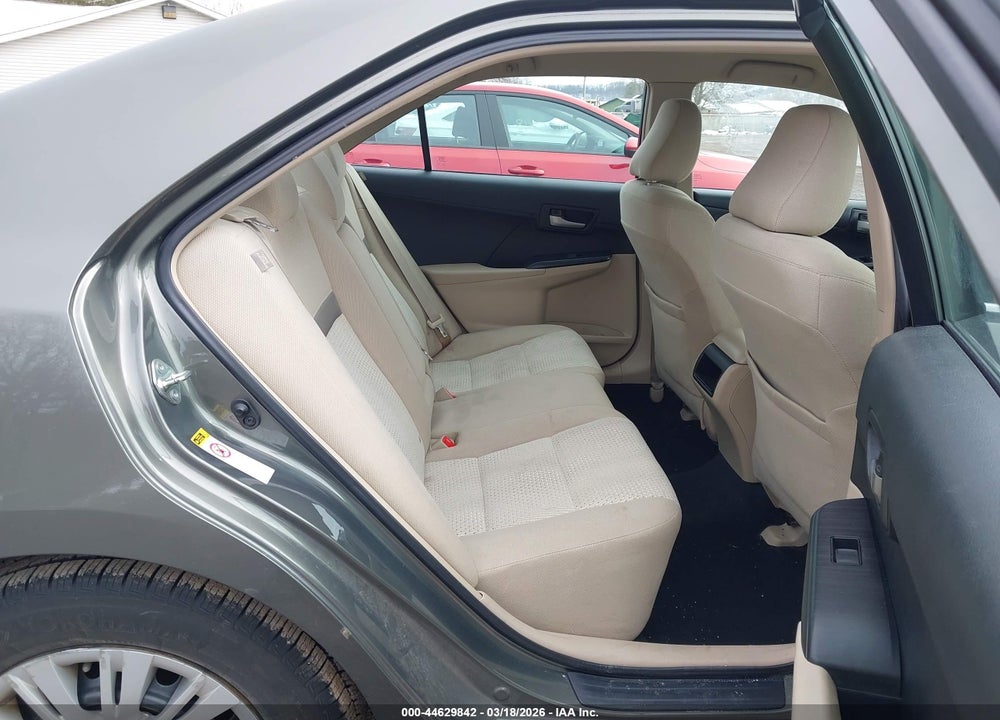 2014 TOYOTA CAMRY LE VIN: 4T4BF1FK8ER389851