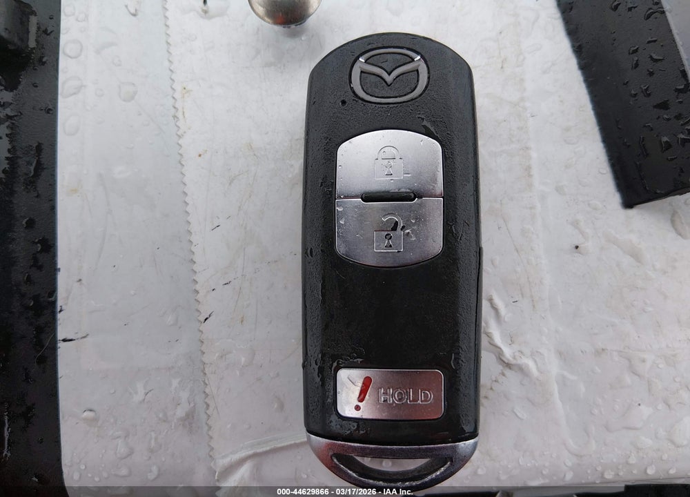 2013 MAZDA 3 I GRAND TOURING VIN: JM1BL1MP1D1779843