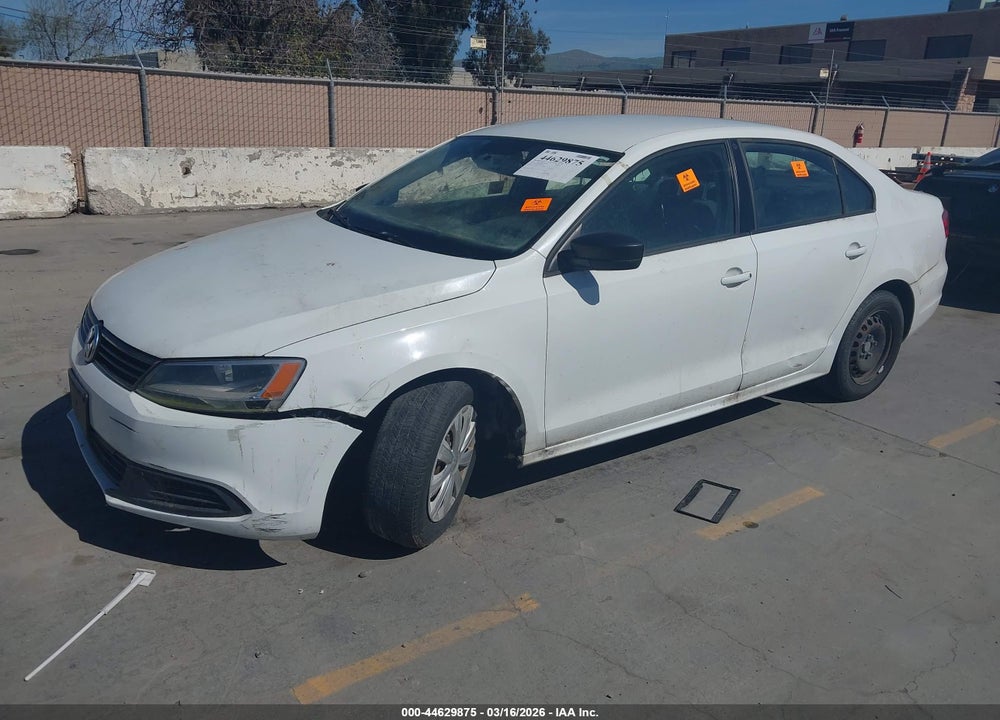 2014 VOLKSWAGEN JETTA 2.0L S VIN: 3VW2K7AJ2EM425384