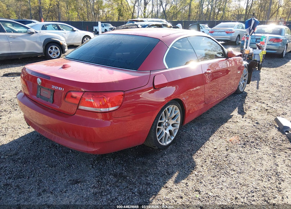 2008 BMW 328I VIN: WBAWR33538P151522