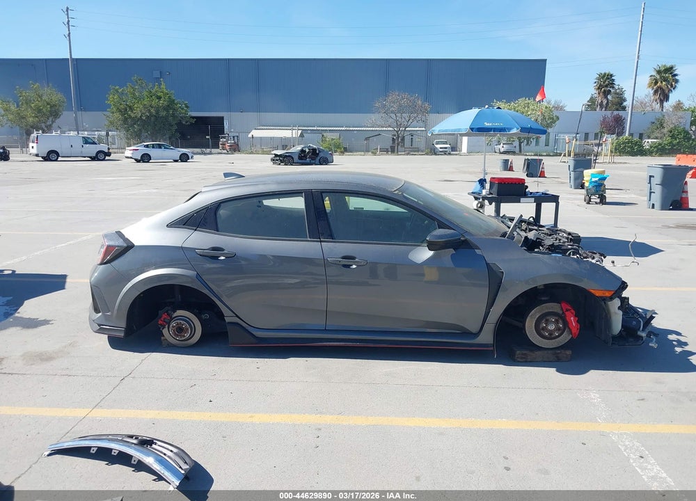 2018 HONDA CIVIC TYPE R TOURING VIN: SHHFK8G71JU204524