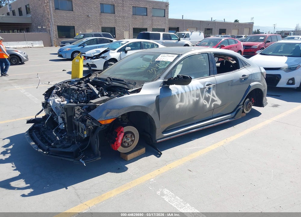 2018 HONDA CIVIC TYPE R TOURING VIN: SHHFK8G71JU204524