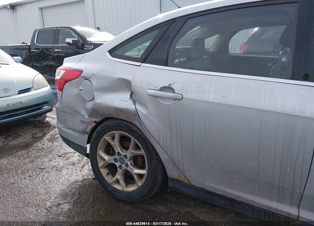 2012 FORD FOCUS SEL VIN: 1FAHP3H22CL134510