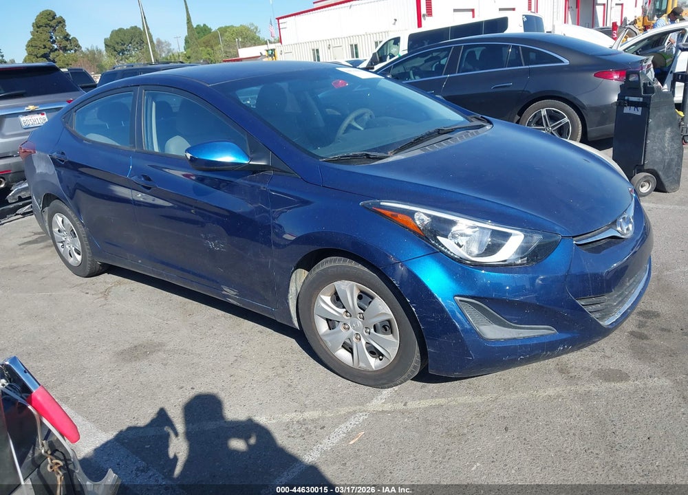 2016 HYUNDAI ELANTRA SE VIN: 5NPDH4AE6GH708701