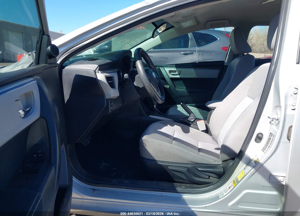 2014 TOYOTA COROLLA LE VIN: 5YFBURHE9EP041189