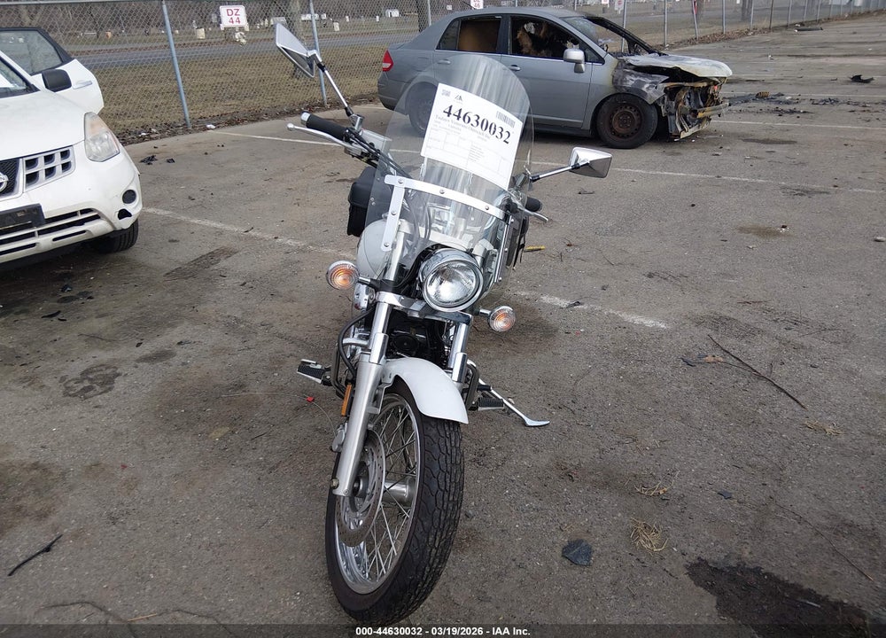 2010 YAMAHA XVS650 A/AT VIN: JYAVM01E1AA135600
