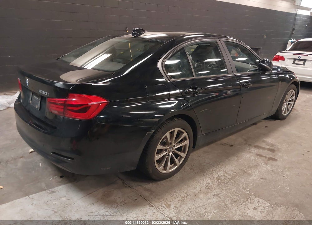 2016 BMW 320I XDRIVE VIN: WBA8E5G54GNT94034