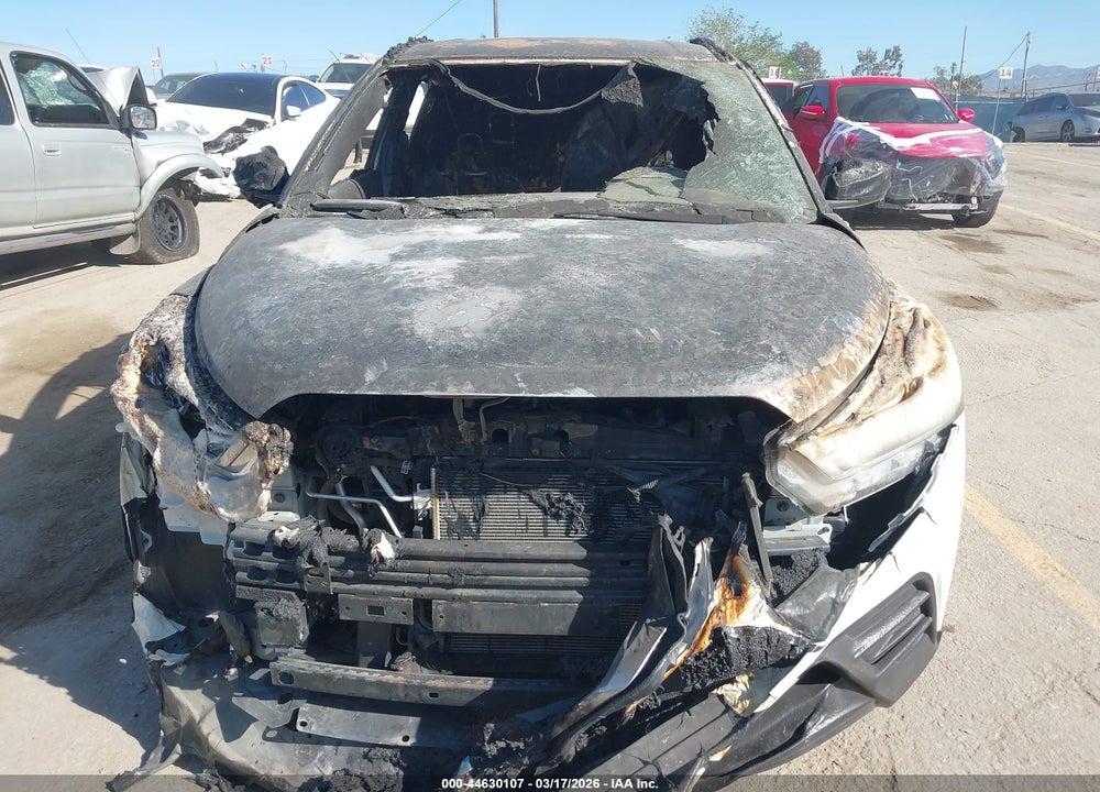 2019 NISSAN KICKS S VIN: 3N1CP5CU1KL549056