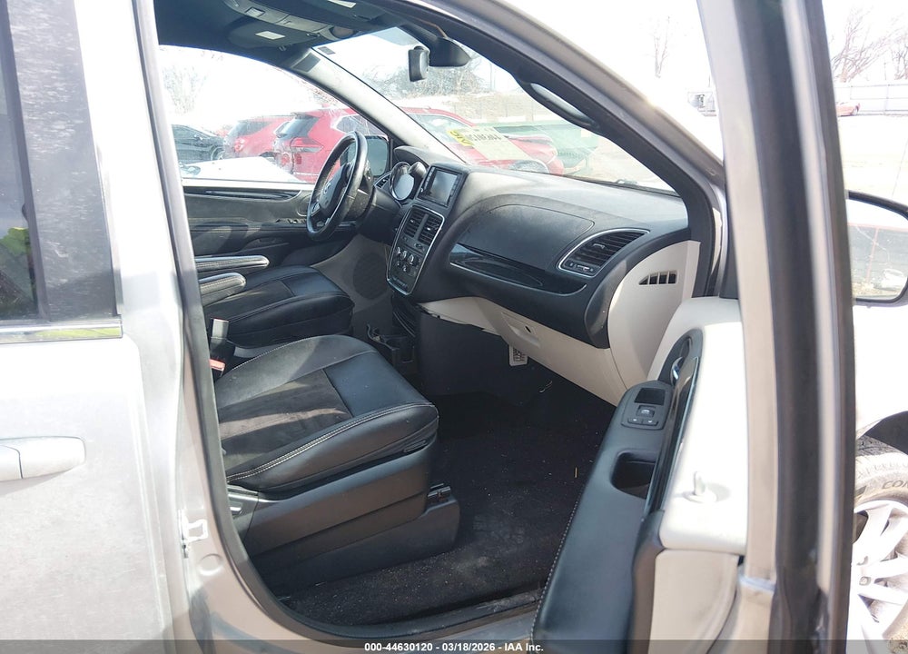 2019 DODGE GRAND CARAVAN SXT VIN: 2C4RDGCG2KR563458