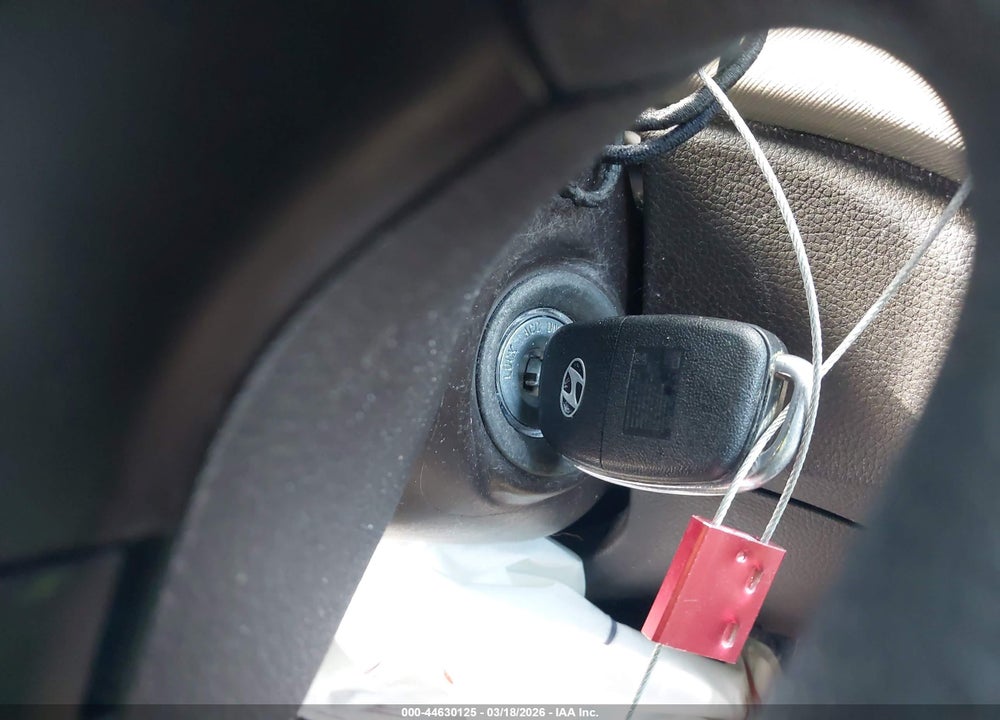 2018 HYUNDAI SANTA FE SPORT 2.4L VIN: 5XYZT3LB9JG552265