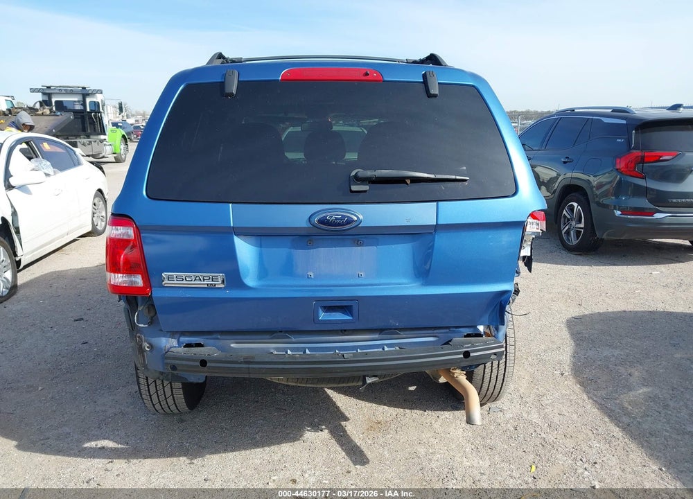 2010 FORD ESCAPE XLT VIN: 1FMCU0D73AKA09107