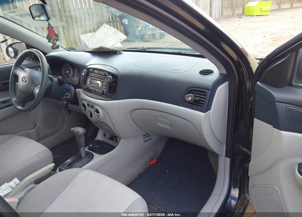 2007 HYUNDAI ACCENT GLS VIN: KMHCN46C37U087639