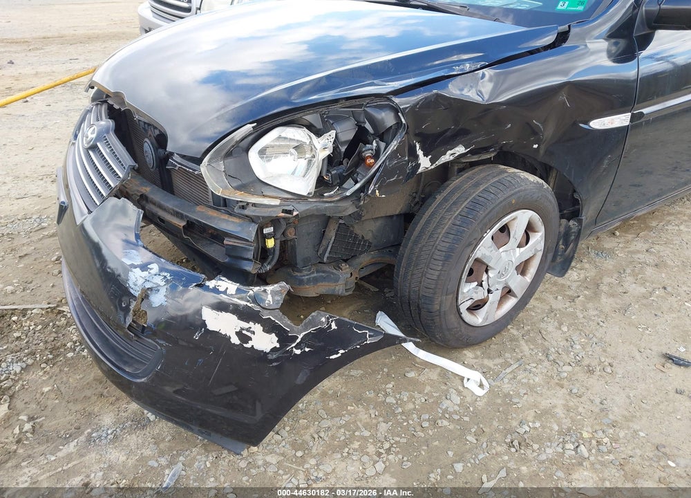 2007 HYUNDAI ACCENT GLS VIN: KMHCN46C37U087639