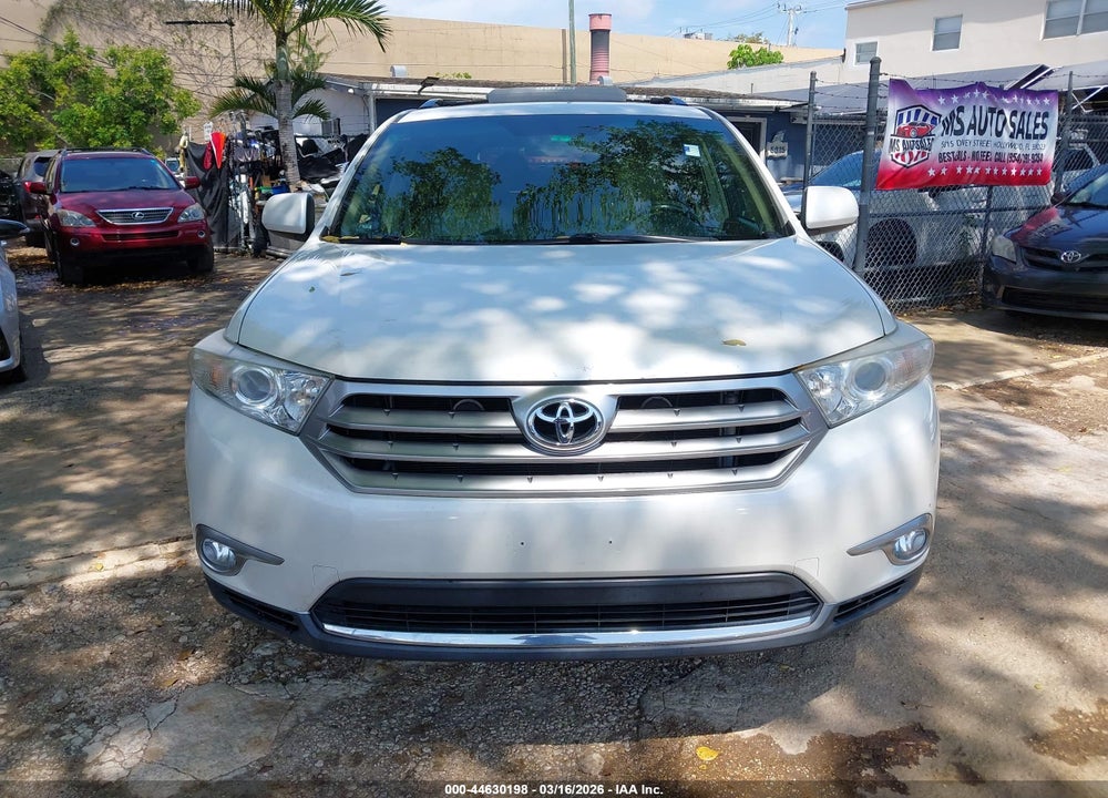 2013 TOYOTA HIGHLANDER SE V6 VIN: 5TDBK3EH6DS264393