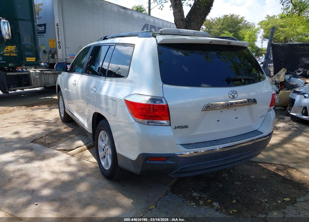 2013 TOYOTA HIGHLANDER SE V6 VIN: 5TDBK3EH6DS264393