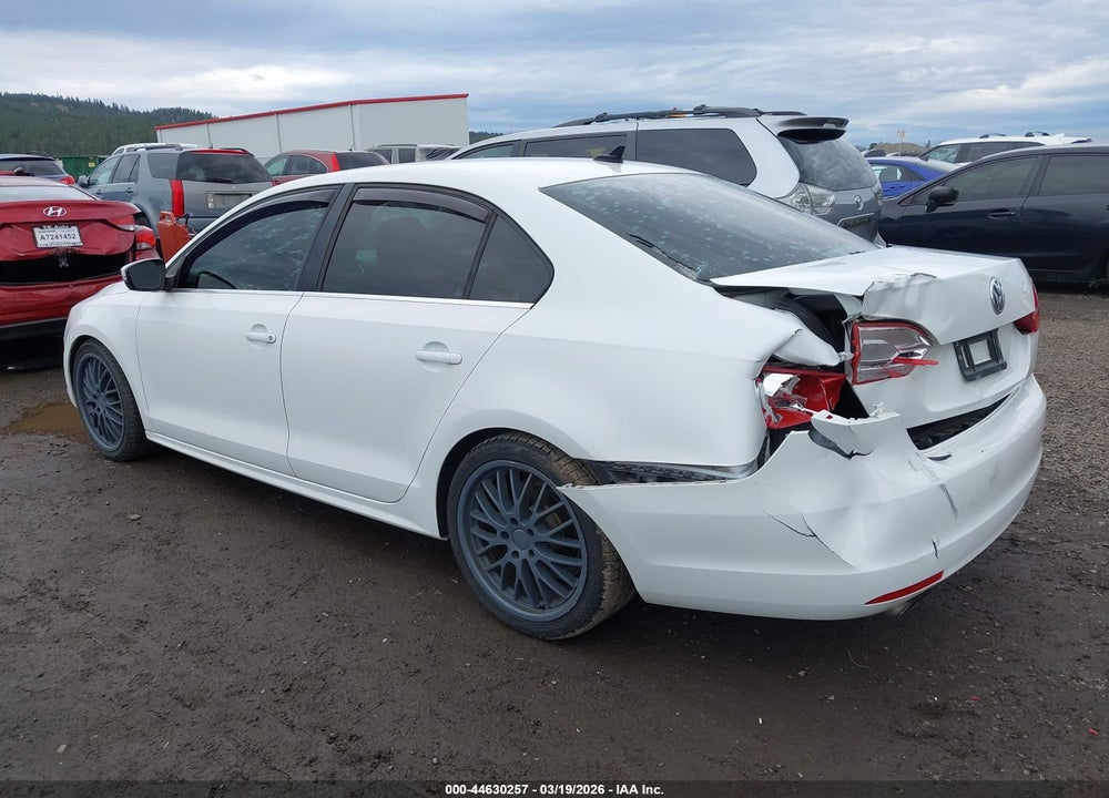 2014 VOLKSWAGEN JETTA 1.8T SE VIN: 3VWD17AJ2EM300039