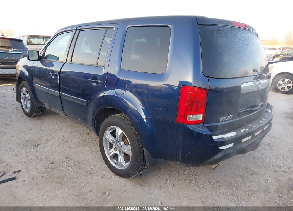 2015 HONDA PILOT EX-L VIN: 5FNYF4H68FB001702
