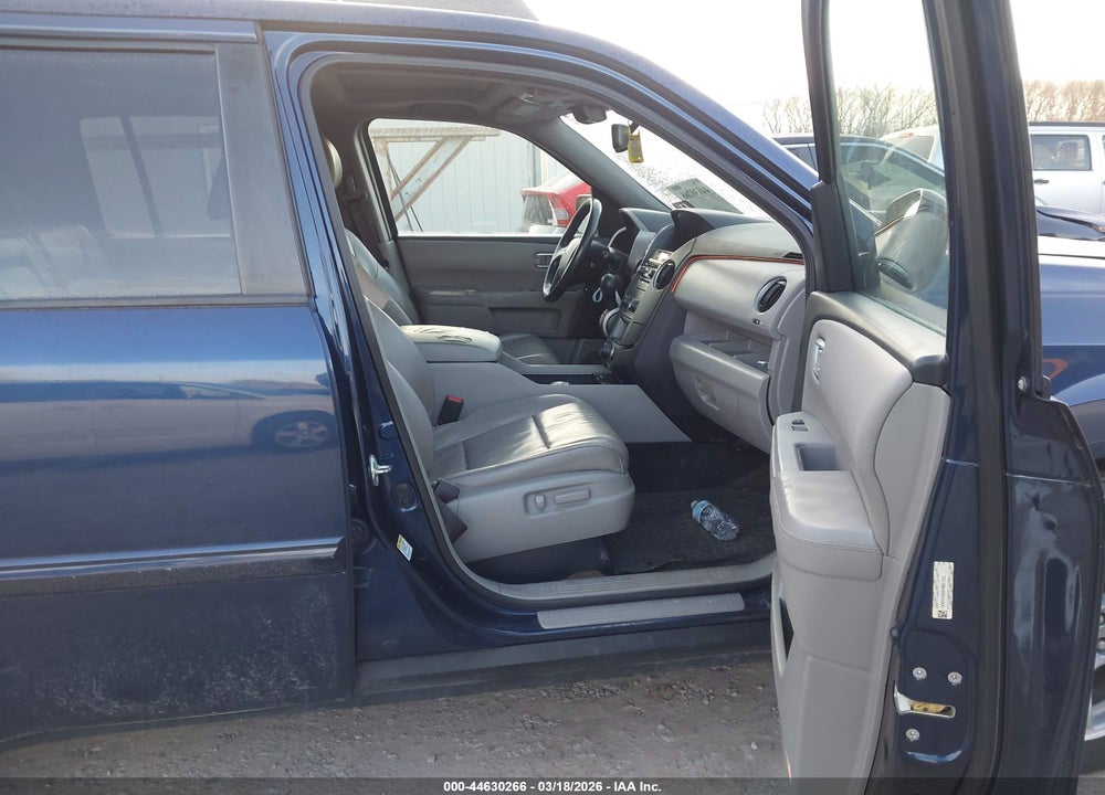 2015 HONDA PILOT EX-L VIN: 5FNYF4H68FB001702
