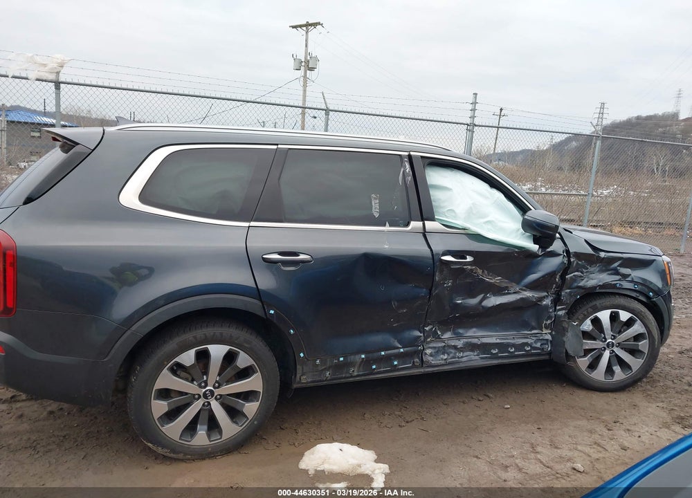 2020 KIA TELLURIDE S VIN: 5XYP6DHCXLG024467