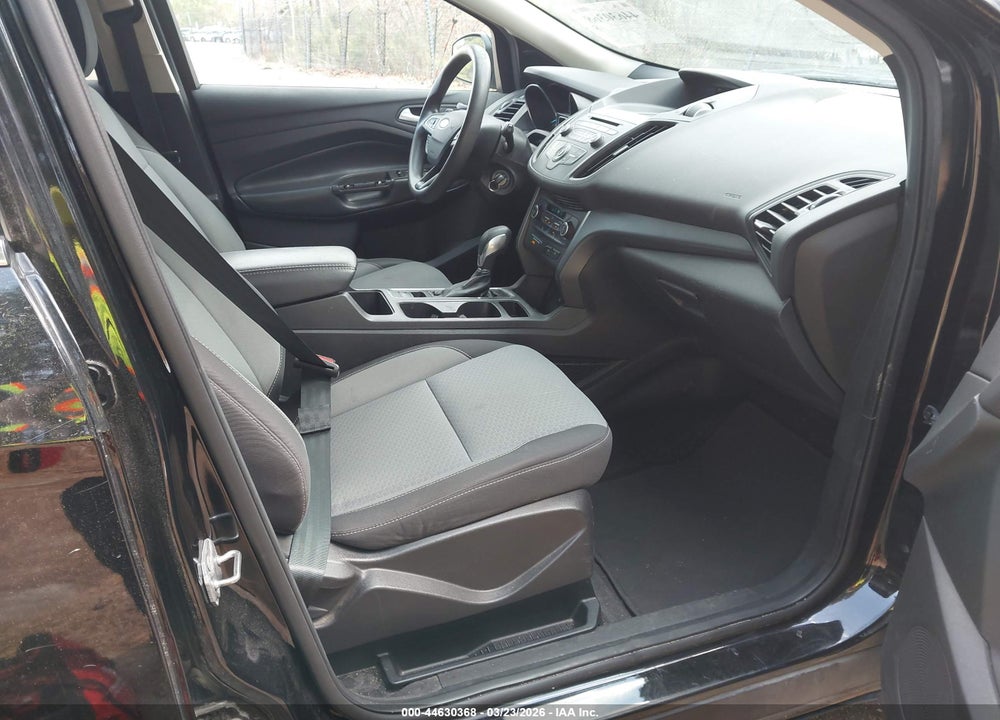 2018 FORD ESCAPE SE VIN: 1FMCU9GD1JUD08587