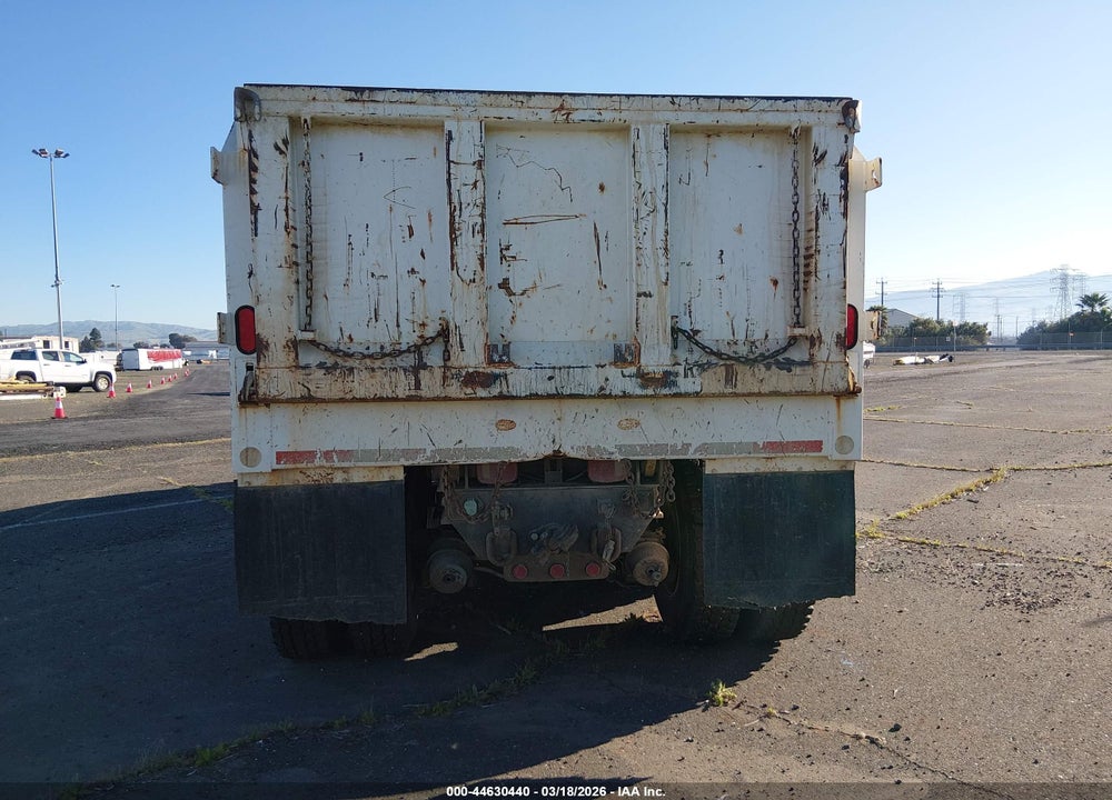 2012 INTERNATIONAL 7000 7400 VIN: 1HTWHAAR1CJ590572