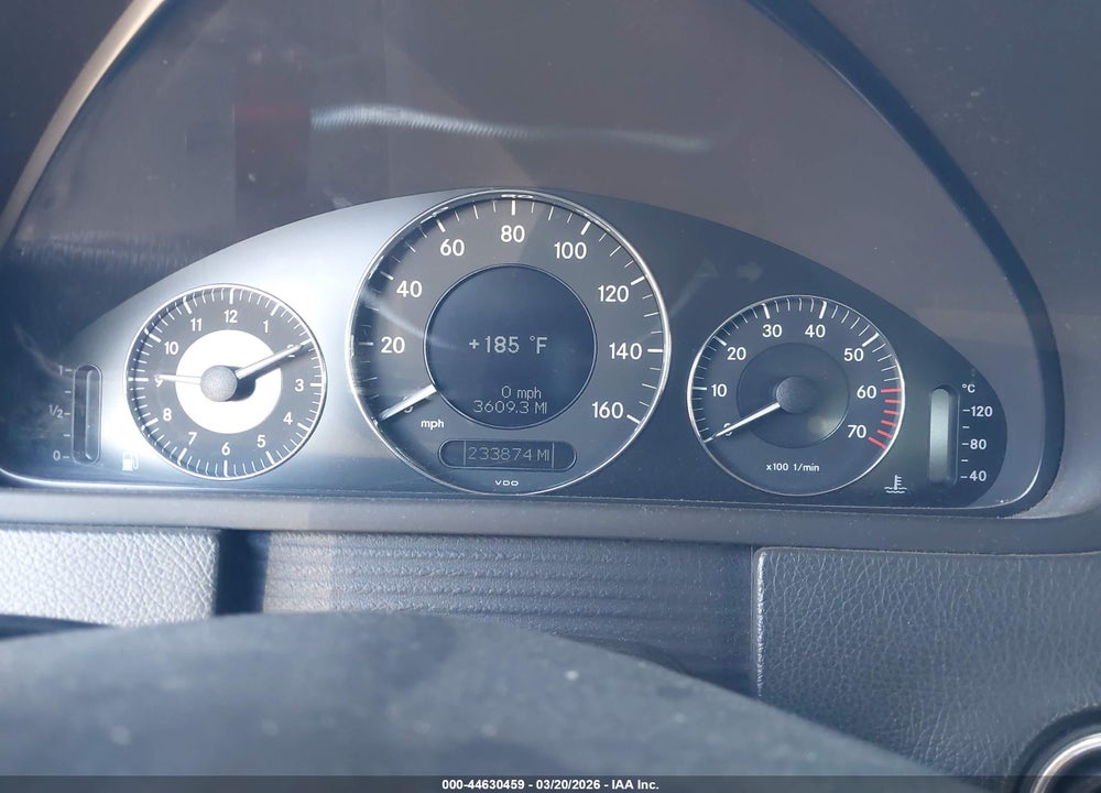 2005 MERCEDES-BENZ CLK 500 VIN: WDBTK75G95T043911