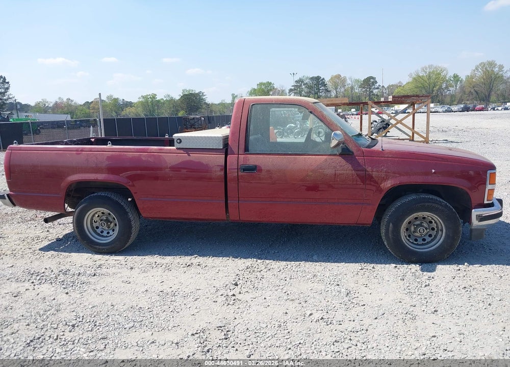1989 CHEVROLET GMT-400 C1500 VIN: 1GCDC14K4KE157210