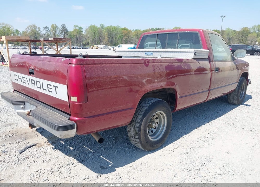 1989 CHEVROLET GMT-400 C1500 VIN: 1GCDC14K4KE157210