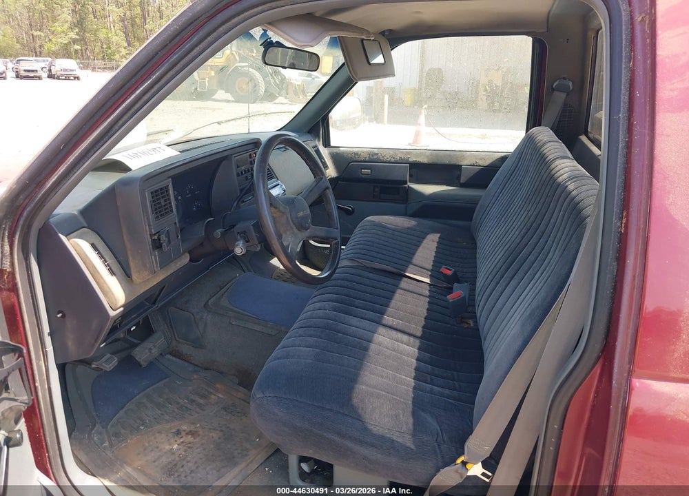 1989 CHEVROLET GMT-400 C1500 VIN: 1GCDC14K4KE157210