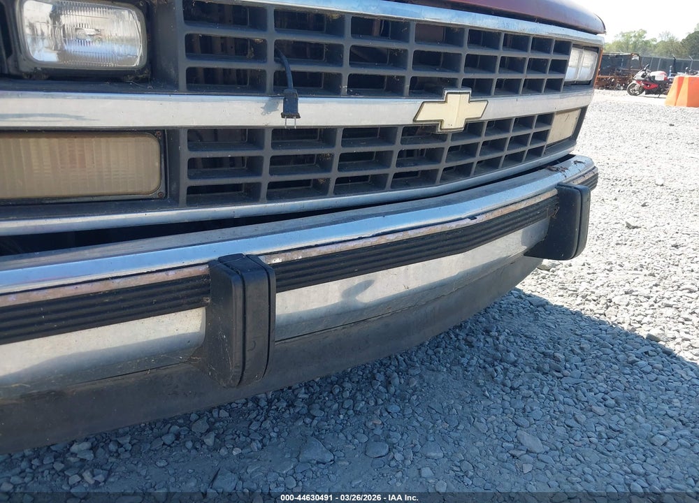 1989 CHEVROLET GMT-400 C1500 VIN: 1GCDC14K4KE157210