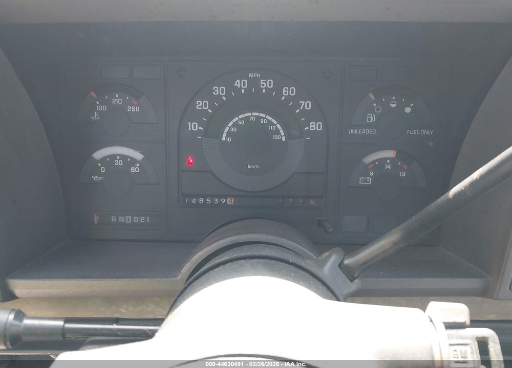 1989 CHEVROLET GMT-400 C1500 VIN: 1GCDC14K4KE157210