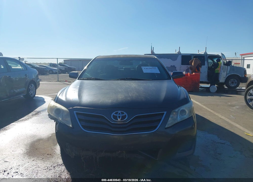 2011 TOYOTA CAMRY LE VIN: 4T1BF3EK6BU227669