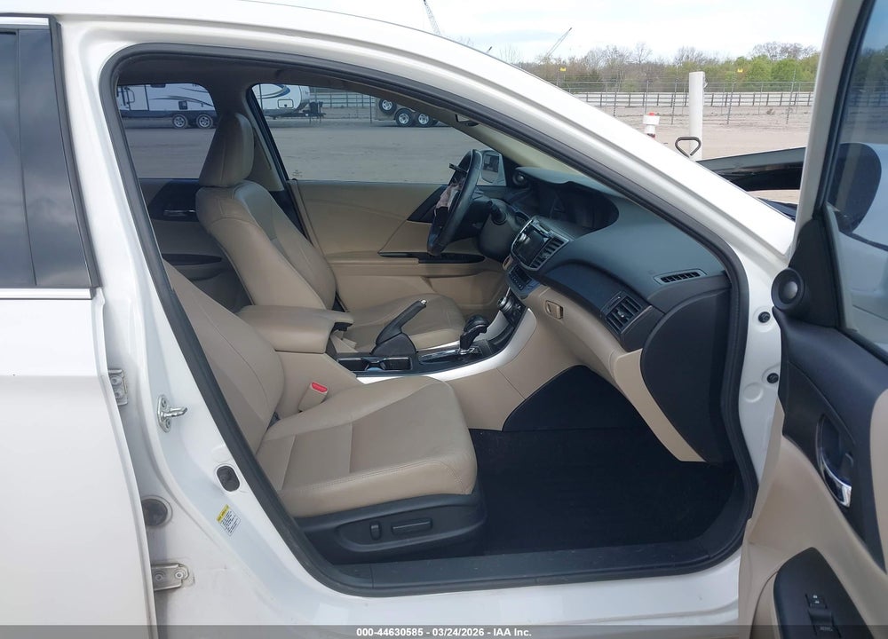 2013 HONDA ACCORD TOURING VIN: 1HGCR3F91DA037764