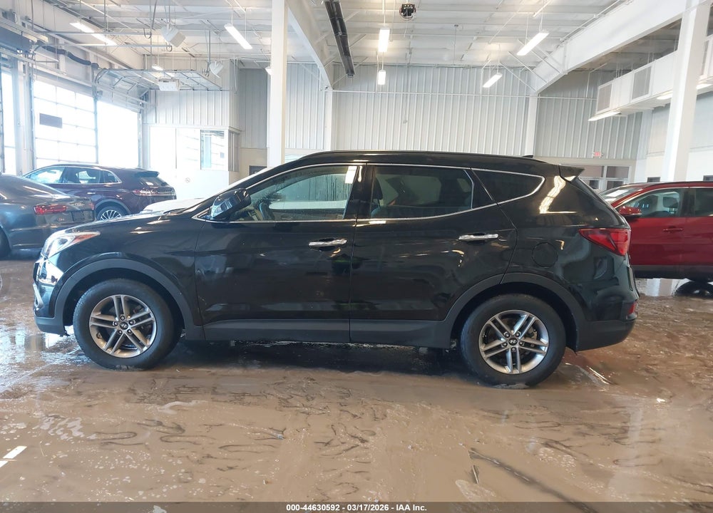 2017 HYUNDAI SANTA FE SPORT 2.4L VIN: 5NMZUDLB8HH044565