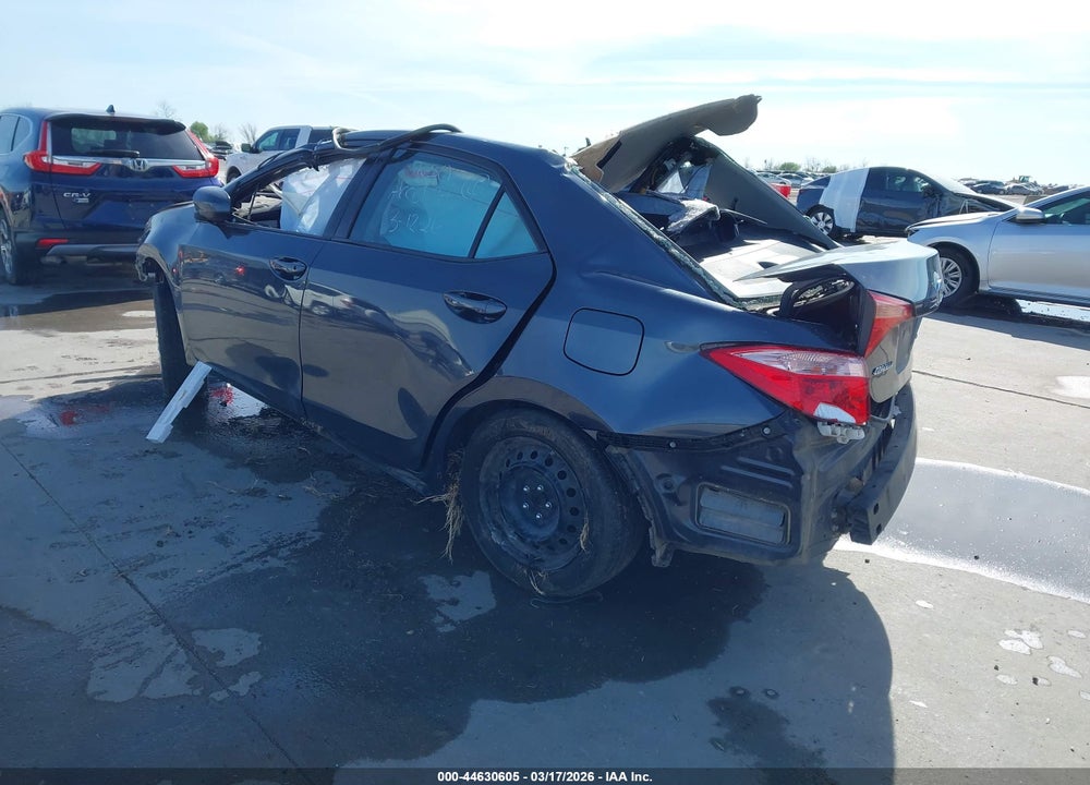 2017 TOYOTA COROLLA LE VIN: 5YFBURHEXHP726354