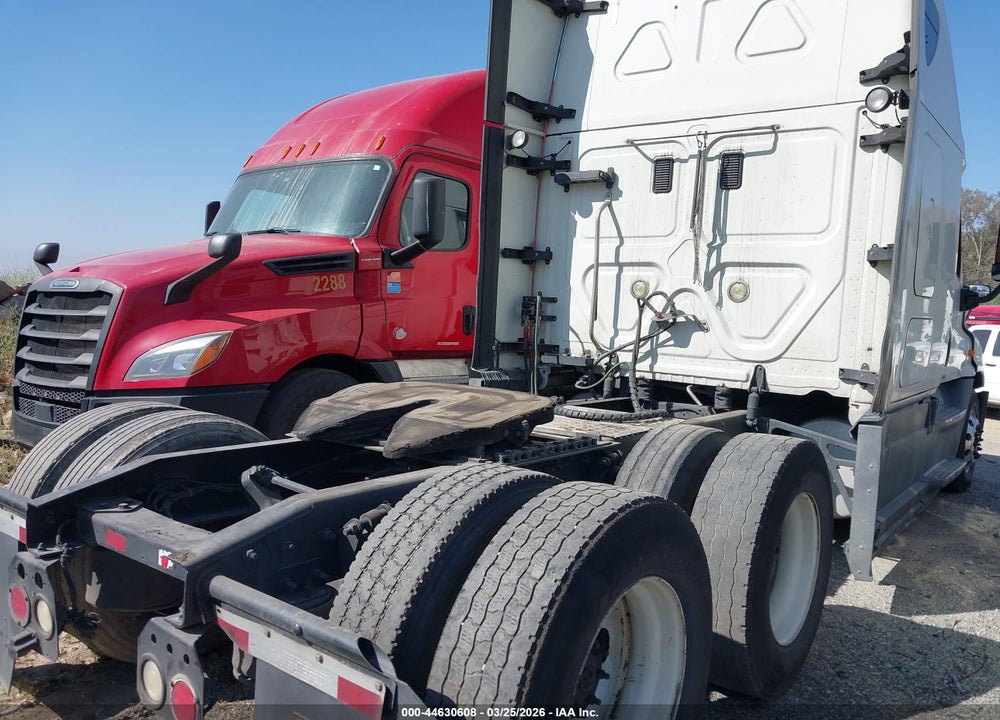 2015 FREIGHTLINER CASCADIA 125 VIN: 3AKJGLD50FSGC4651