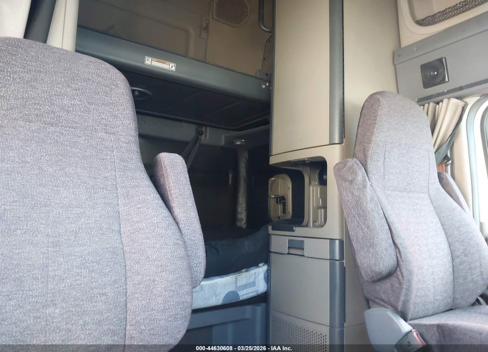 2015 FREIGHTLINER CASCADIA 125 VIN: 3AKJGLD50FSGC4651