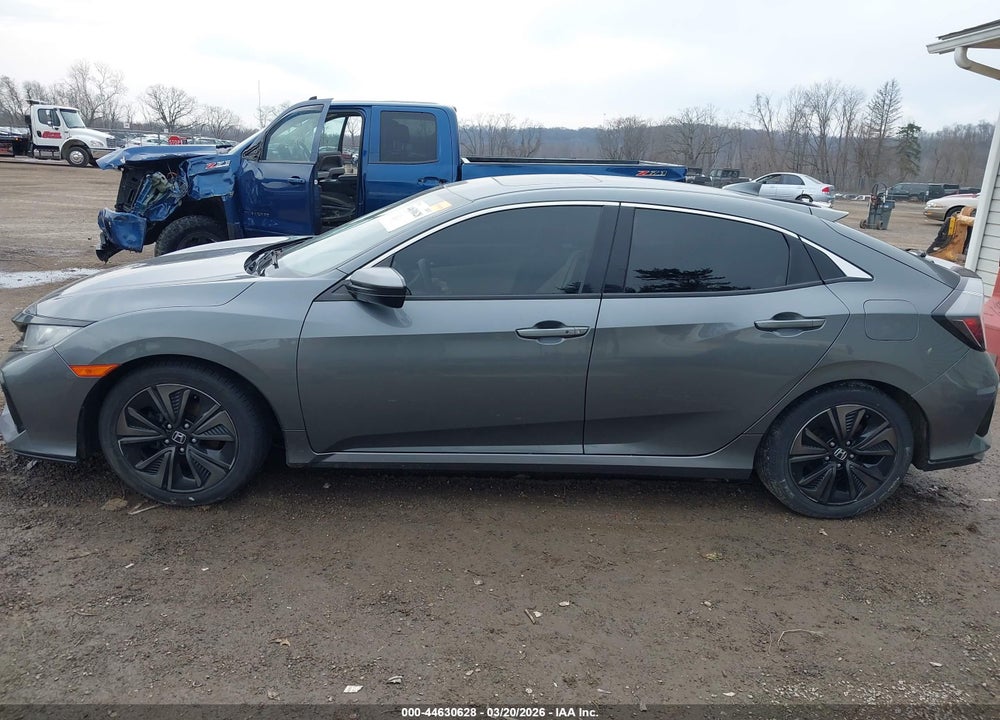 2019 HONDA CIVIC EX VIN: SHHFK7H64KU206060