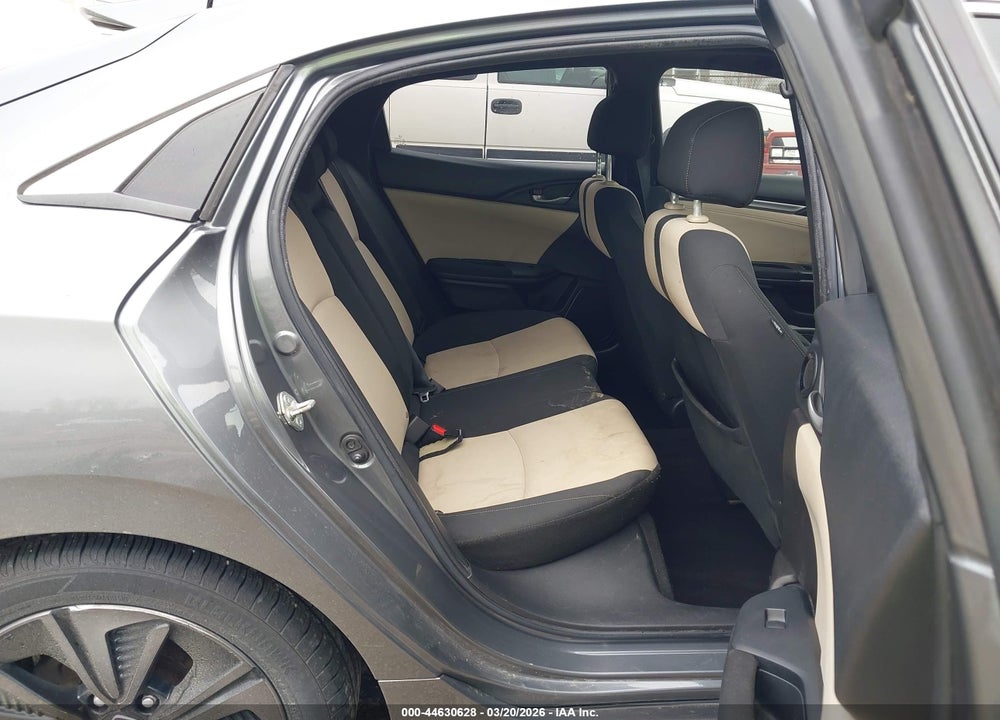 2019 HONDA CIVIC EX VIN: SHHFK7H64KU206060