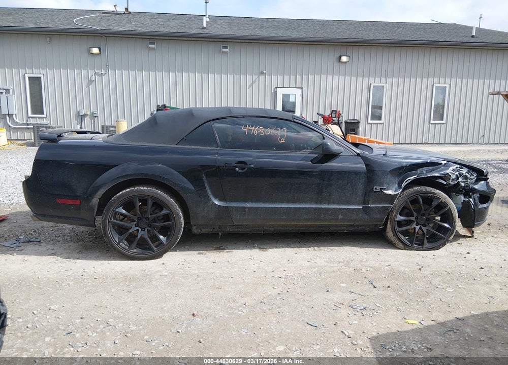 2006 FORD MUSTANG GT VIN: 1ZVHT85H765199998