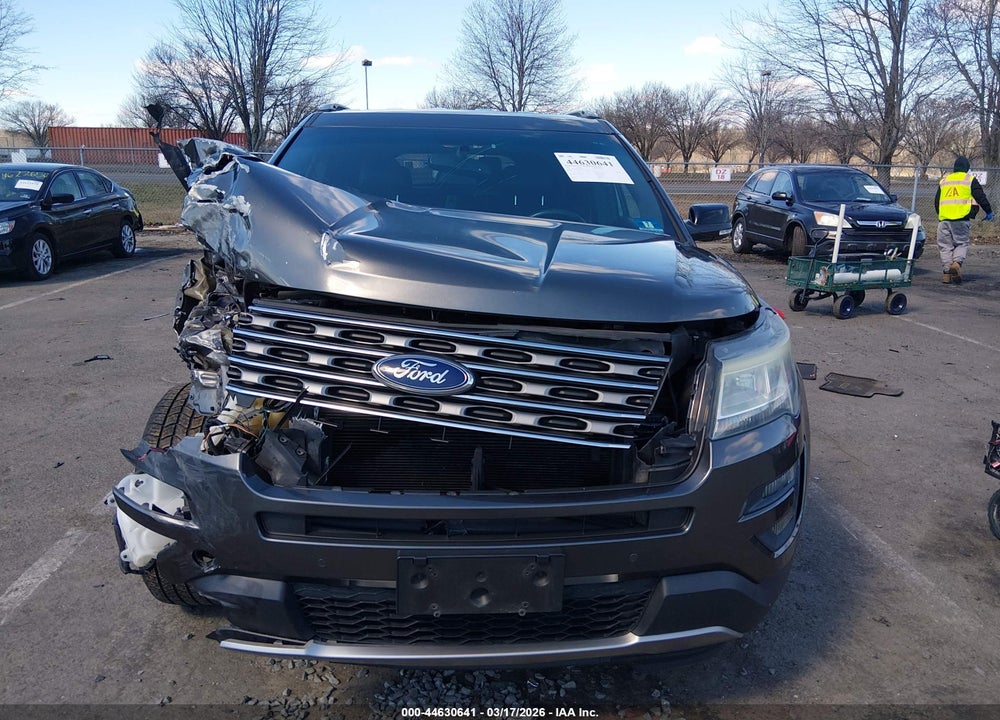 2016 FORD EXPLORER XLT VIN: 1FM5K8D85GGB08528