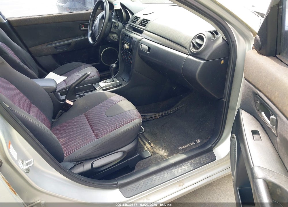 2004 MAZDA 3 S VIN: JM1BK343641141650