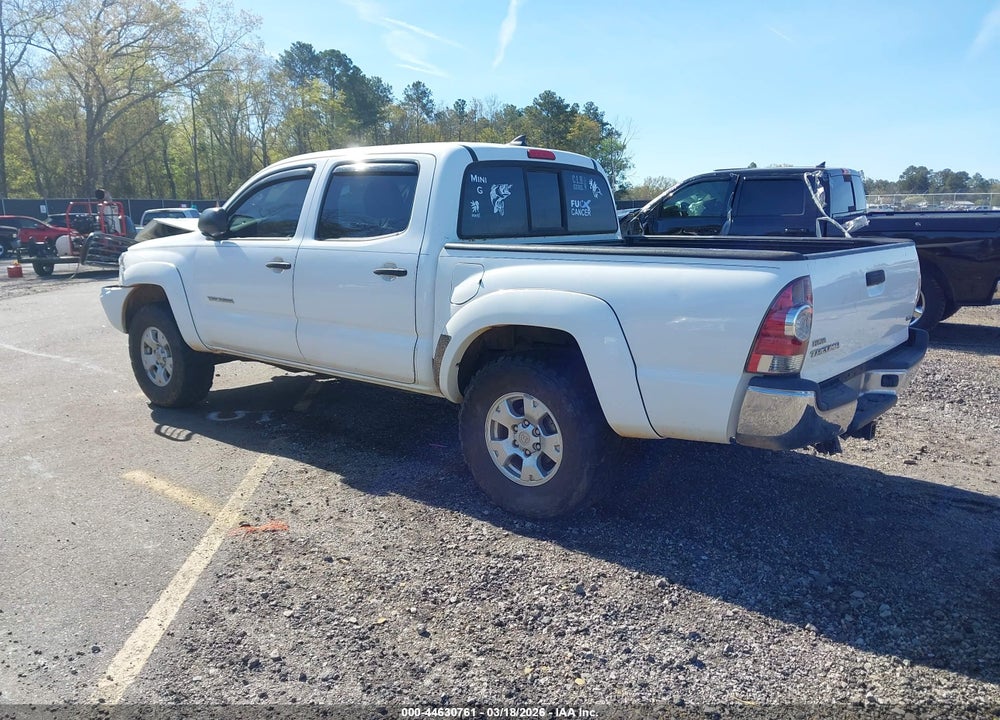 2015 TOYOTA TACOMA BASE V6 VIN: 5TFLU4EN5FX117179